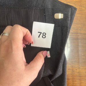 Pantalón de Vestir Gris Talle 40 Nuevo - imagen 2