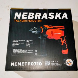 Taladro Percutor Nebraska NT-0710 de 710W y 13mm - imagen 1