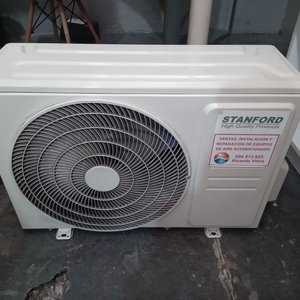 Aire acondicionado inverter marca Stanford funcionando - imagen 4
