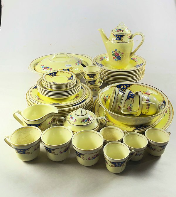 Conjunto de Loza Inglesa Floral Portland Pottery - imagen 1
