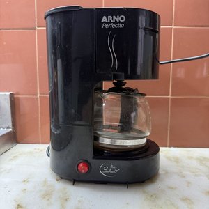 Cafetera Eléctrica Arno Perfectta Negra para 12 Tazas - imagen 5