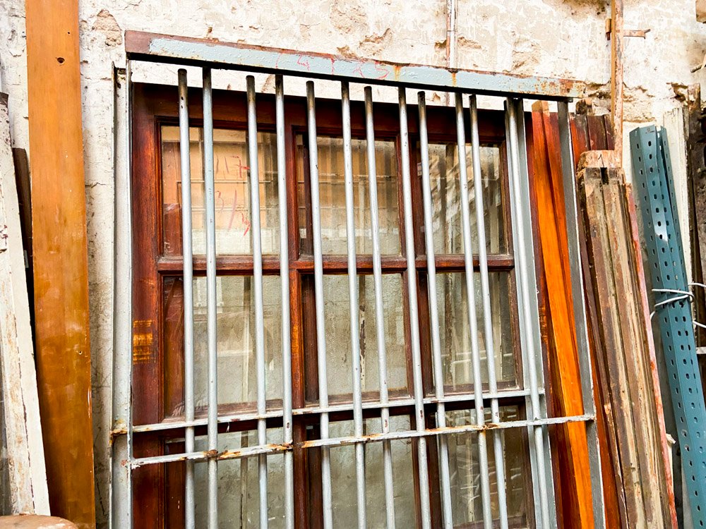 Puertas y rejas de metal con marco desarmado - imagen 2