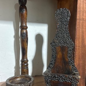Lote anterior: Adornos de Madera Tallada y Metal