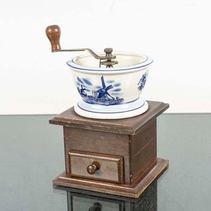 Molinillo de Café Vintage de Madera y Loza con Diseño de Molinos - imagen 1