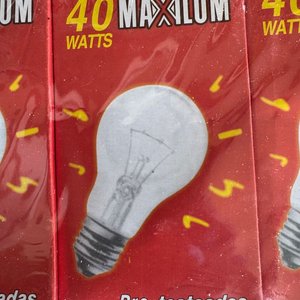 Lote siguiente: Lámparas Incandescentes Maxilum 40 Watts (Pack)
