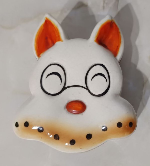 Figura de bailarina y despojador con silueta de cara de gato en cerámica - imagen 3