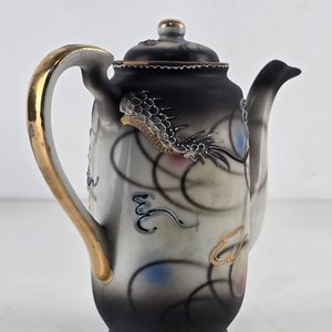 Juego de Café Japonés Dragonware con Dragones y Detalles Dorados - imagen 4