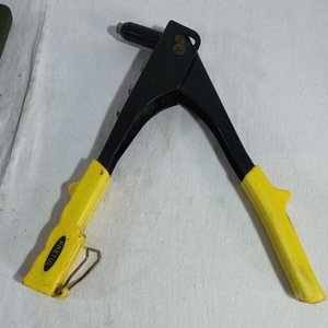Grasera y Remachadora Usadas - imagen 2