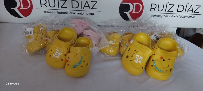 Calzado para Niños en Colorido y Comodo