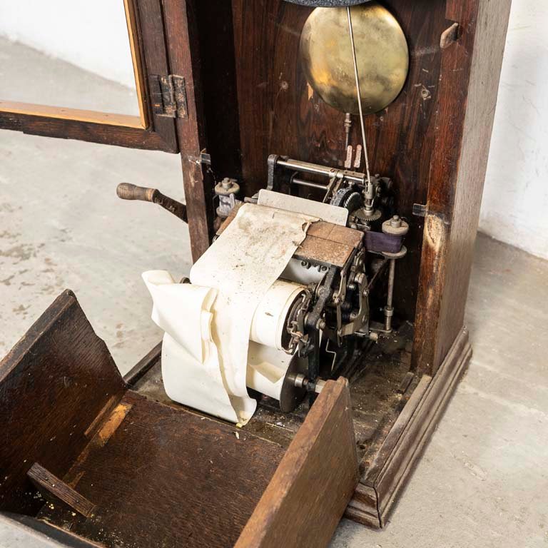 Reloj tarjetero antiguo con caja de roble - imagen 3