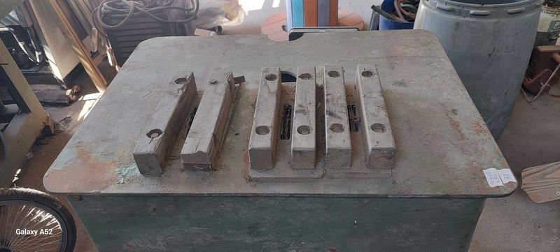 Fresadora o Trompo Monofásico: Equipo de Maquinaria en Buen Estado - imagen 5