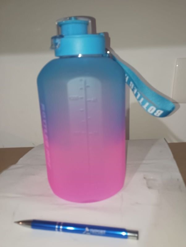 Botella plástica 1,5 l - Accesorios para Vehículos - imagen 2