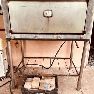 Horno Pizzero Profesional a Gas con Ladrillos Refractarios - imagen 2