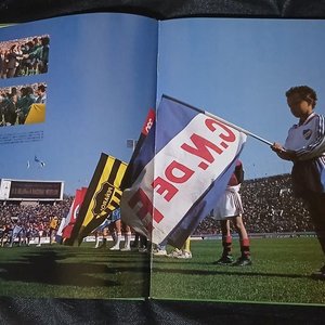 Libro "The 10th Anniversary Toyota European/South American Cup" (1989) - imagen 4