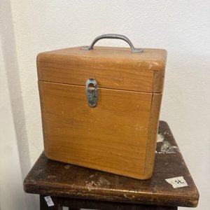Mufla de Bronce con Caja de Madera Antigua - imagen 4