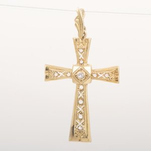 Lote anterior: Cruz de Oro 18k con Brillantes