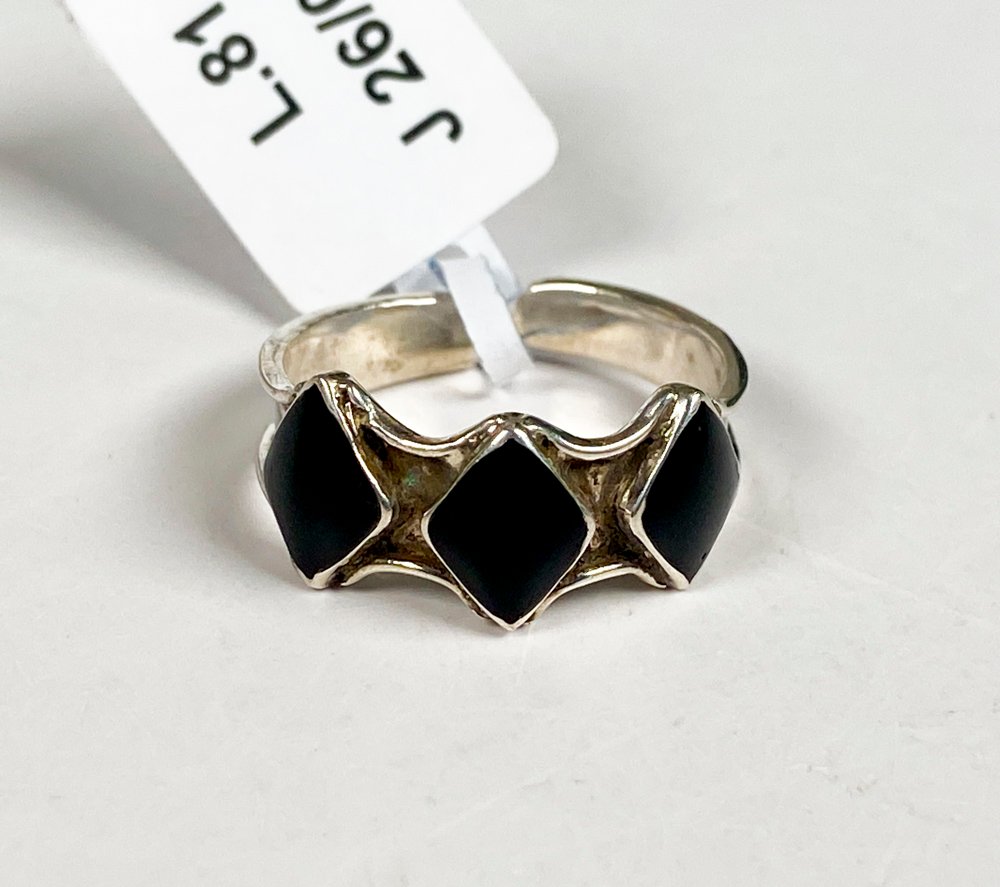 Anillo de plata y onix abierto atras - imagen 2