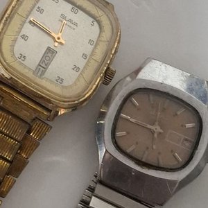 Dos Relojes Antiguos de Pulsera: Slava y Omega - imagen 2
