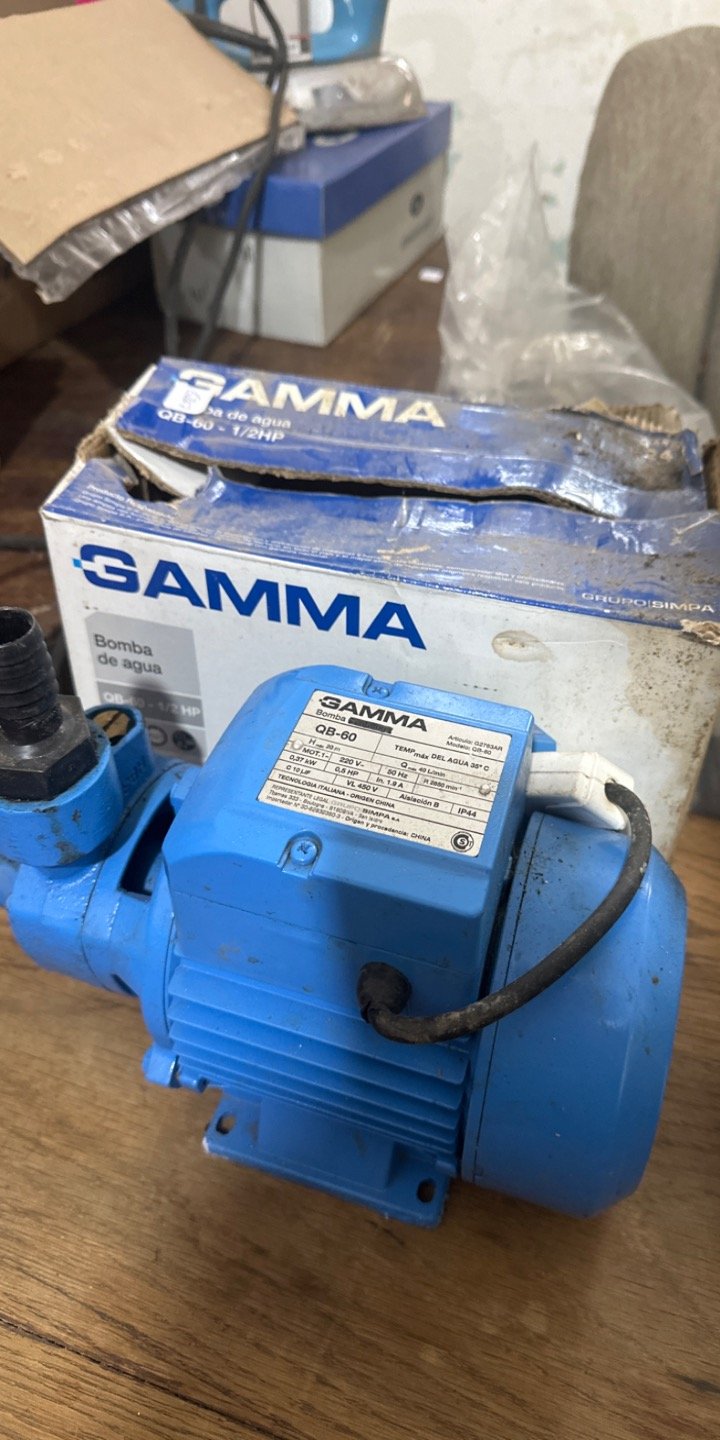 Bomba de Agua Eléctrica Gamma QB-80 - Nueva