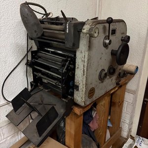 Máquina Impresora Offset Toko Modelo 810 para Pequeño Formato - imagen 1