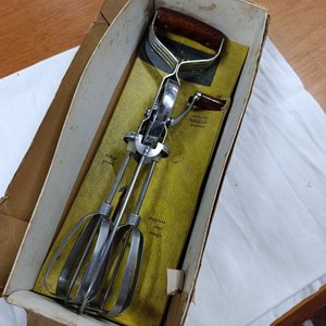 Lote anterior: Batidora Manual Antigua Prestige con Caja Original