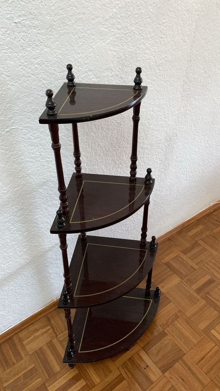 Esquinero en madera de 4 niveles - imagen 2