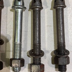 Lote de Tornillos y Tirafondos Antiguos para Cama - imagen 2