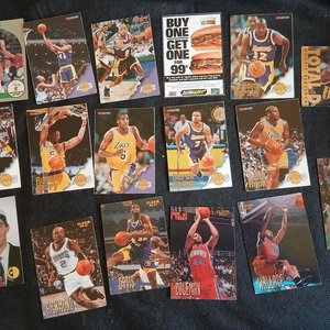 Lote anterior: Lote de Tarjetas NBA Variadas: Fleer, NBA Hoops, SkyBox, Upper Deck