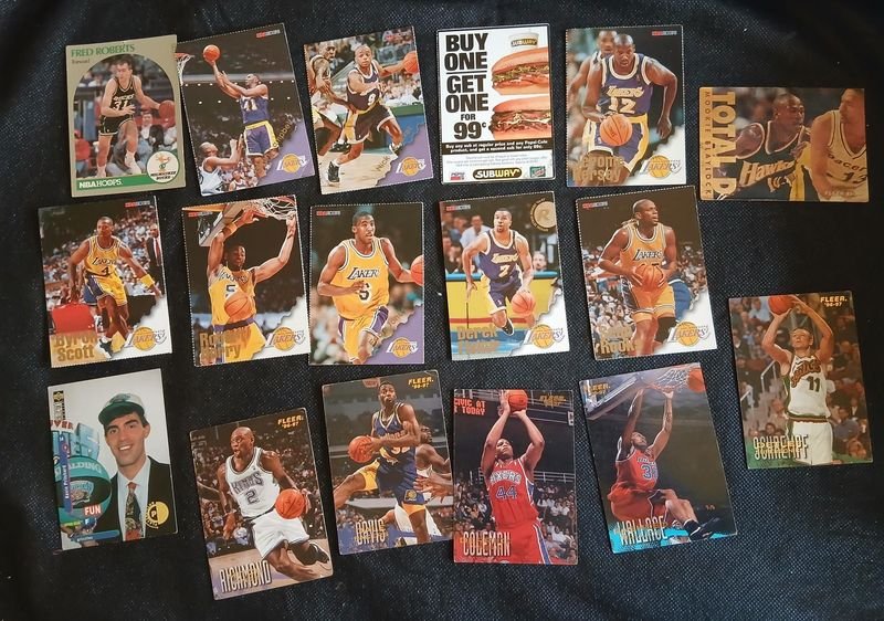 Lote de Tarjetas NBA Variadas: Fleer, NBA Hoops, SkyBox, Upper Deck