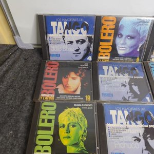 Lote de CDs de Música: Tango y Bolero Romántico - imagen 4