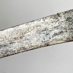 Cuchillo criollo hoja de acero Solingen 23 cm, cabo plata criolla y oro con vaina - imagen 5
