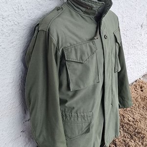 Campera Militar Alpha Industries M-65 Verde Talle Medium Forro Desmontable - imagen 4
