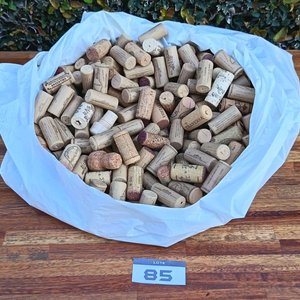 Lote de Corchos de Vino Variados - imagen 3