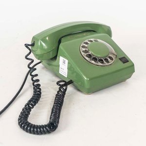 Teléfono Fijo Antiguo Verde Plástico con Disco Numérico - imagen 1