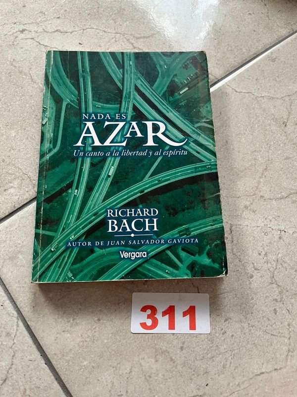Libro "Nada es Azar" de Richard Bach - Edición Vergara