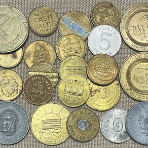 Lote anterior: Lote de Fichas de Casino, Big Mac 1978, Máquinas Electrónicas y Más