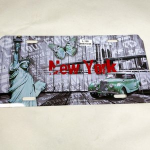 Chapa Decorativa Metal "New York" con Estatua de la Libertad y Auto Vintage - imagen 1