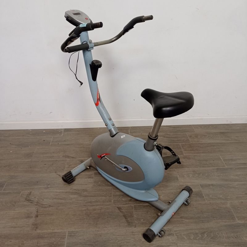 Bicicleta fija marca Winner en excelente estado - imagen 3