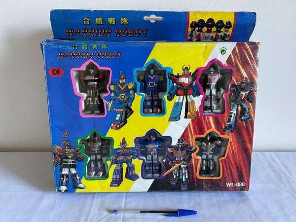 Lote de 9 Robots Guerrero Vintage en Caja - imagen 1