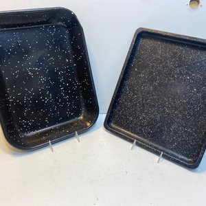 Set de 4 Asaderas Rectangulares Enlozadas (3 Negras, 1 Verde) - imagen 3