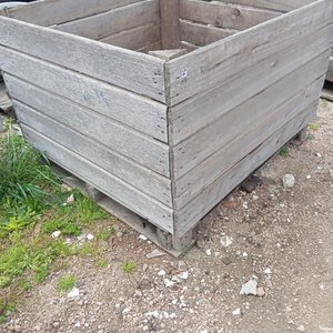 Cajón de Madera Rústico para Cosecha o Almacenamiento - imagen 3