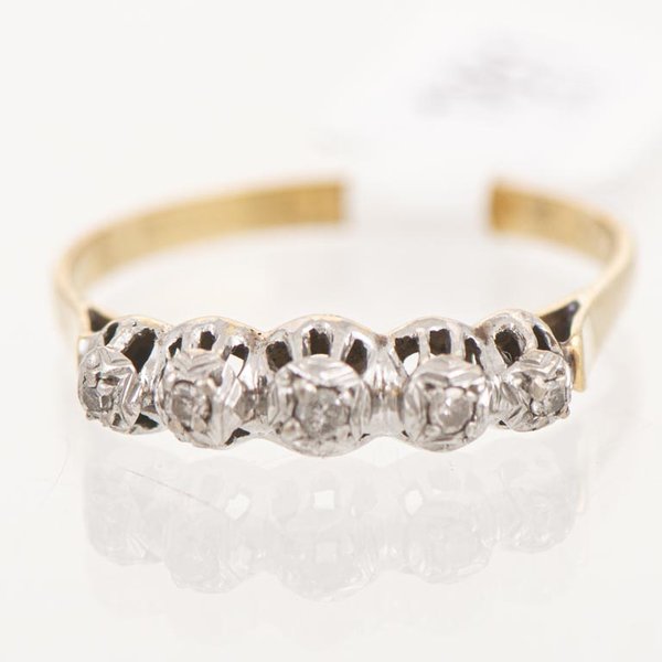 Anillo de Oro 18k con 5 Brillantes
