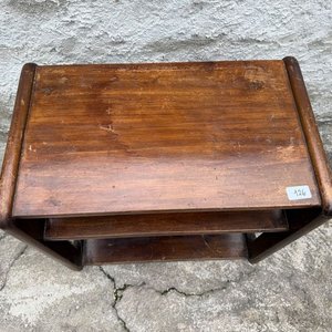 Mesa Auxiliar de Madera con Tres Niveles - imagen 2