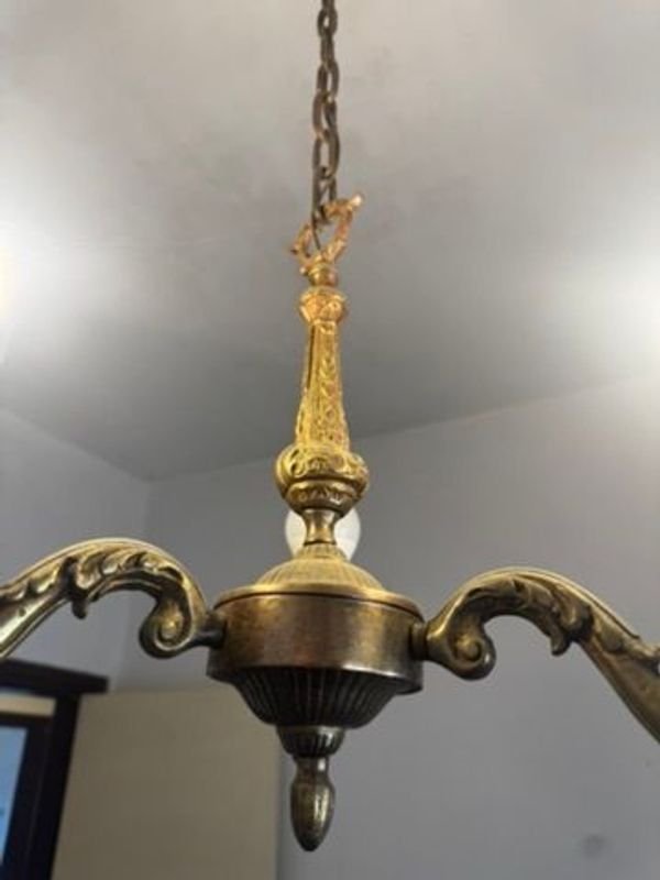 Lámpara de bronce con tres luces - imagen 2