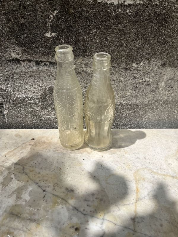 Dos botellas de Coca-Cola y Saltena en excelente condición - imagen 4
