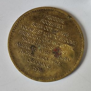 Encendedor Zippo Americano con Medalla Theodore Roosevelt y Logo Ejército de Chile - imagen 3