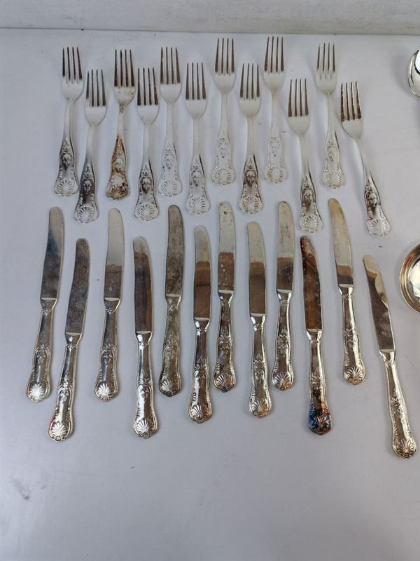 Colección de Cubiertos de Plata - imagen 2