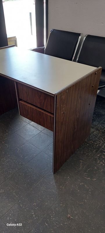 Item 872706 - Image 1