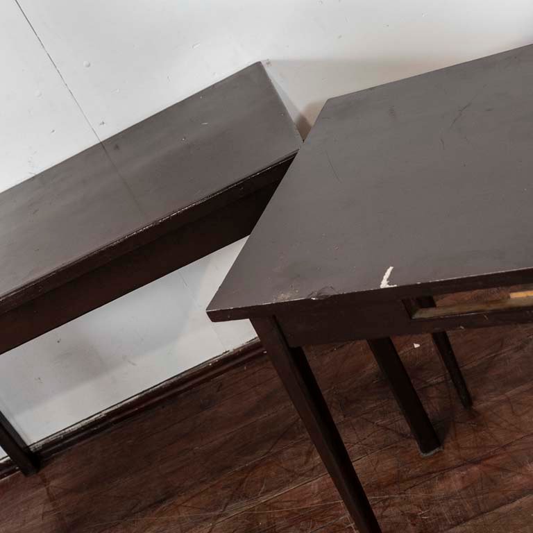 Muebles de madera con detalles y lustre - imagen 2