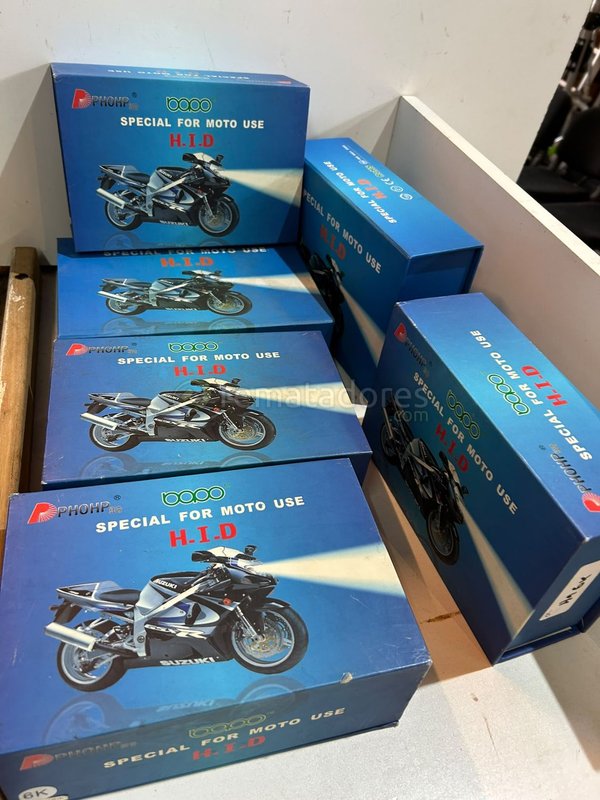 Cajas de Faros H.I.D. para Motos Suzuki